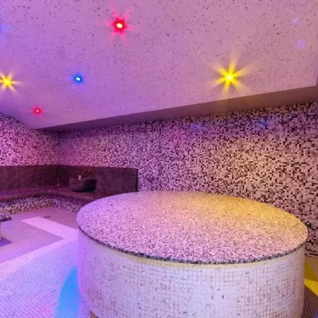 Belvedere Club к403 דירה